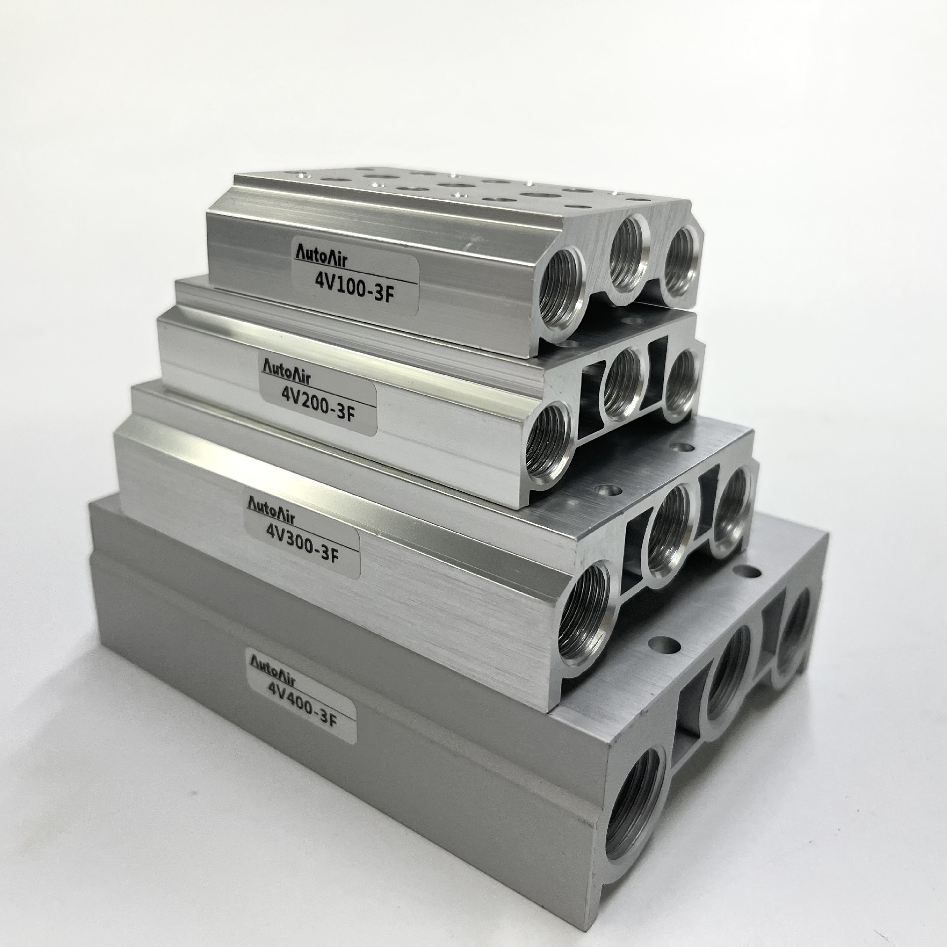 Pneumatic Manifolds: Uses & Advantages Pneumatic Manifolds: Uses & Advantages